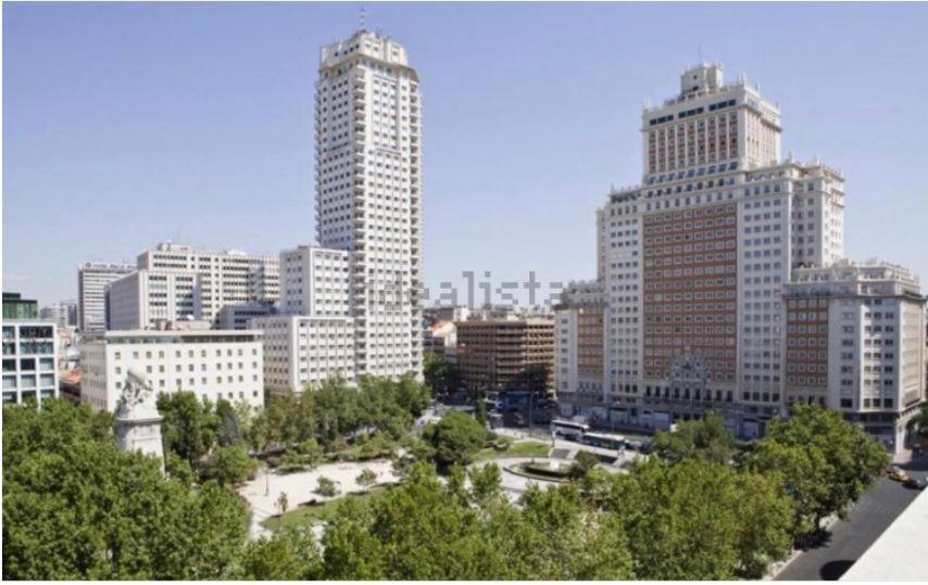 Appartamento Plaza Espana & Gran Via Madrid Esterno foto