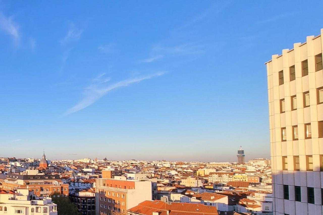 Appartamento Plaza Espana & Gran Via Madrid Esterno foto