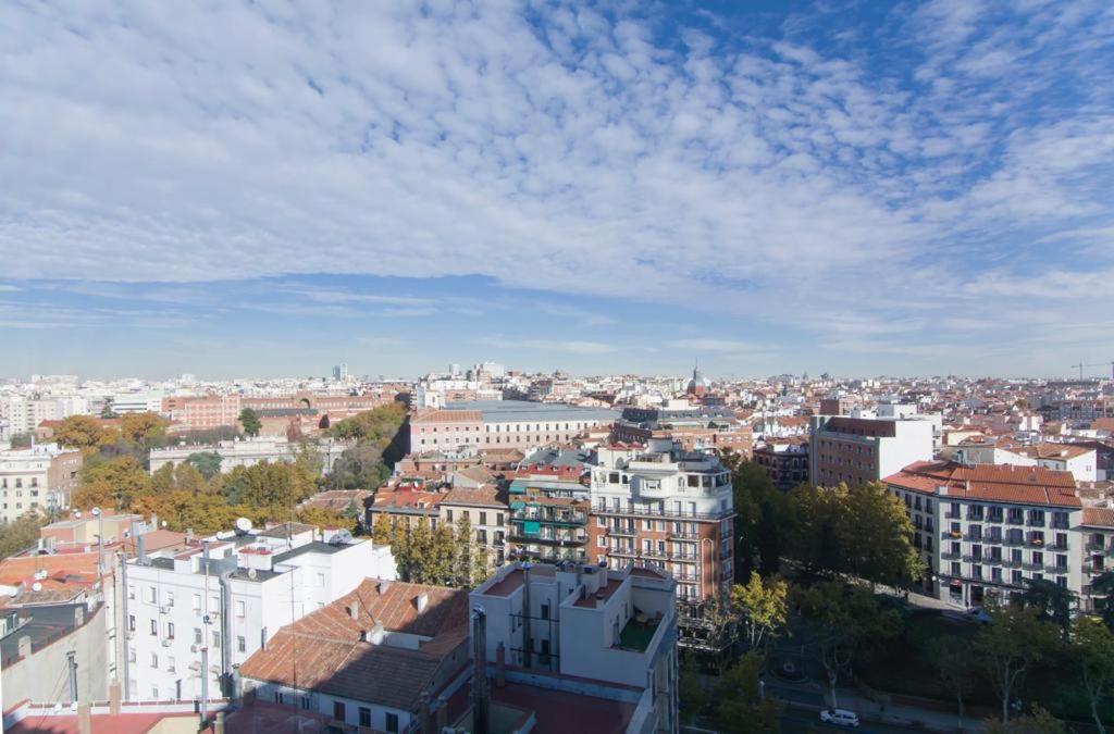 Appartamento Plaza Espana & Gran Via Madrid Esterno foto